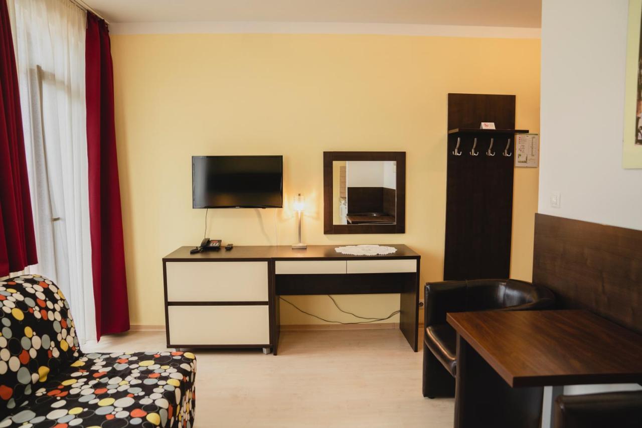 Apartman Angelika Besenova Exterior photo